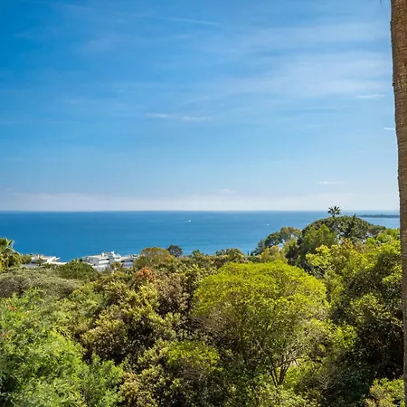 Le Glaieuls - 2 Bedroom - Sea View